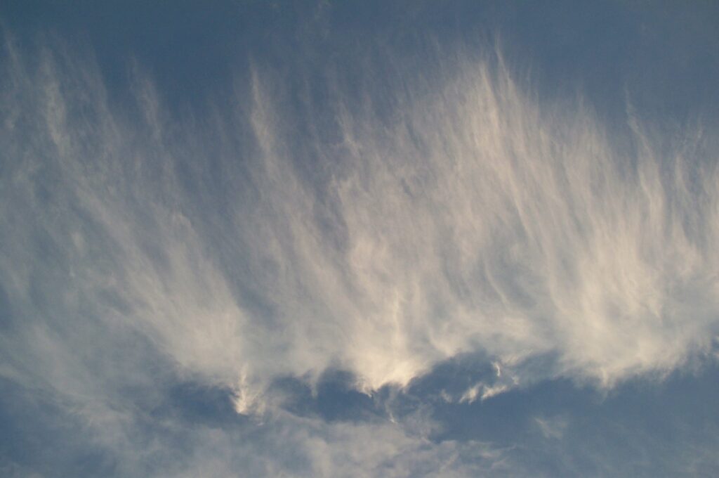 strange cloud formation